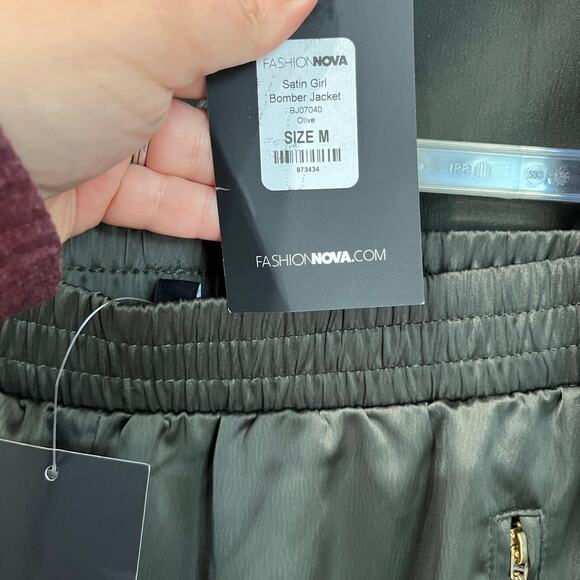 Fashion Nova Satin Bomber Jacket & Joggers Set Size M Olive Green - Picture 3 of 6